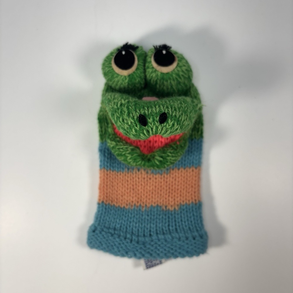 Vintage 1978 Russ Berrie and Co. Knit Hand Puppets Green Snake - Picture 1 of 8
